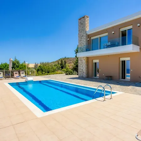 Dilira Villa *